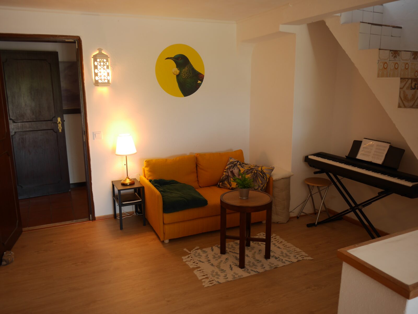 Middle flat living room